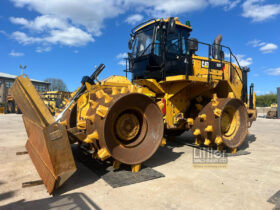 2019 CAT 826K