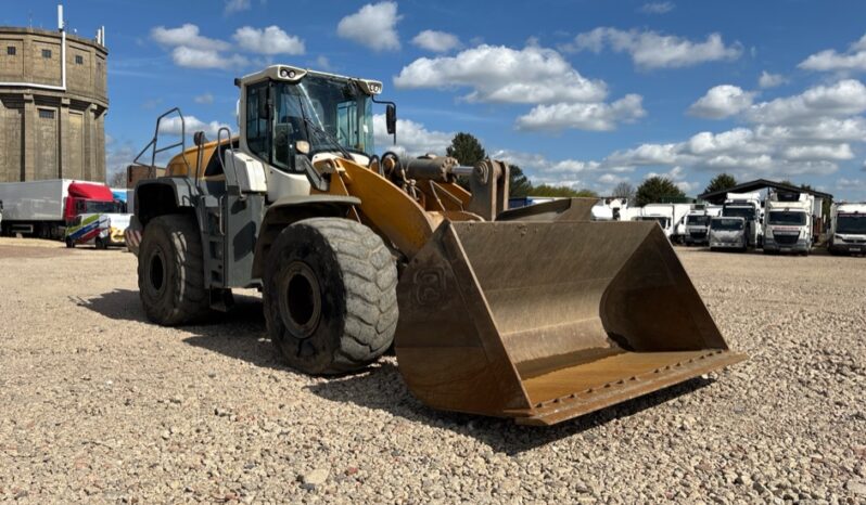 2016 LIEBHERR L586  For Auction on 2025-05-20 at 08:30