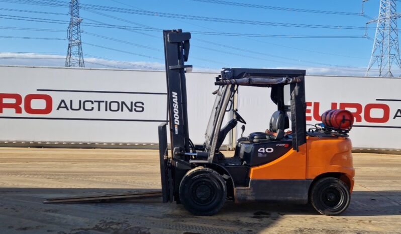 2015 Doosan D40SC7 Forklifts For Auction: Leeds, UK – 30th April, 1st, 2nd & 3rd May 25 full