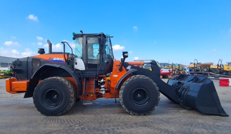 2021 Hitachi ZW250-6 Wheeled Loaders For Auction: Leeds, UK – 30th April, 1st, 2nd & 3rd May 25 full