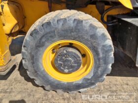 JCB 2CX Streetmaster Backhoe Loaders For Auction: Leeds, UK – 30th April, 1st, 2nd & 3rd May 25 full