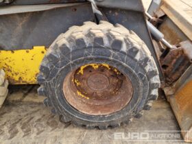 New Holland LS160 Skidsteer Loaders For Auction: Leeds, UK – 30th April, 1st, 2nd & 3rd May 25 full