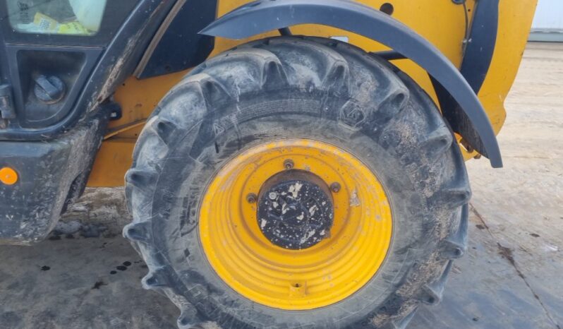 2017 JCB 533-105 Telehandlers For Auction: Leeds, UK – 30th April, 1st, 2nd & 3rd May 25 full