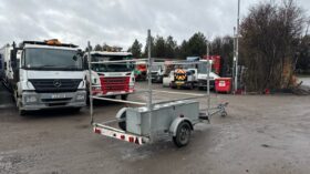 2001 RM TRAILERS CANOE  For Auction on 2025-05-20 at 08:30 full