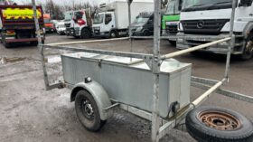 2001 RM TRAILERS CANOE  For Auction on 2025-05-20 at 08:30 full