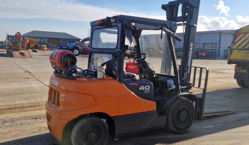 2015 Doosan D40SC7 Forklifts For Auction: Leeds, UK – 30th April, 1st, 2nd & 3rd May 25 full
