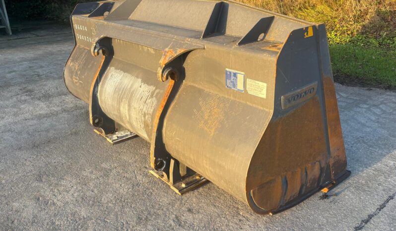 2022  Loader Bucket L60/L70/L90, 3048264 full