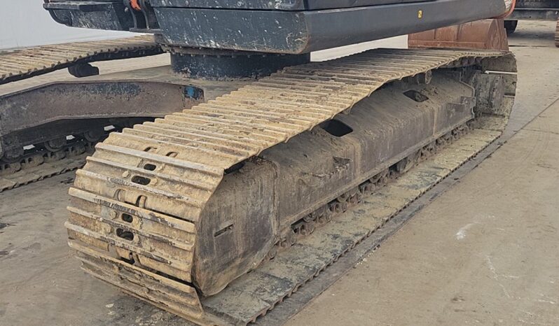 2014 Hitachi ZX210LC-5B 20 Ton+ Excavators For Auction: Leeds, UK – 30th April, 1st, 2nd & 3rd May 25 full