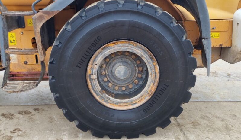 2015 Case 821FXR Wheeled Loaders For Auction: Leeds, UK – 30th April, 1st, 2nd & 3rd May 25 full