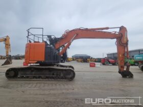 2019 Hitachi ZX225USLC-6 20 Ton+ Excavators For Auction: Leeds, UK – 30th April, 1st, 2nd & 3rd May 25 full