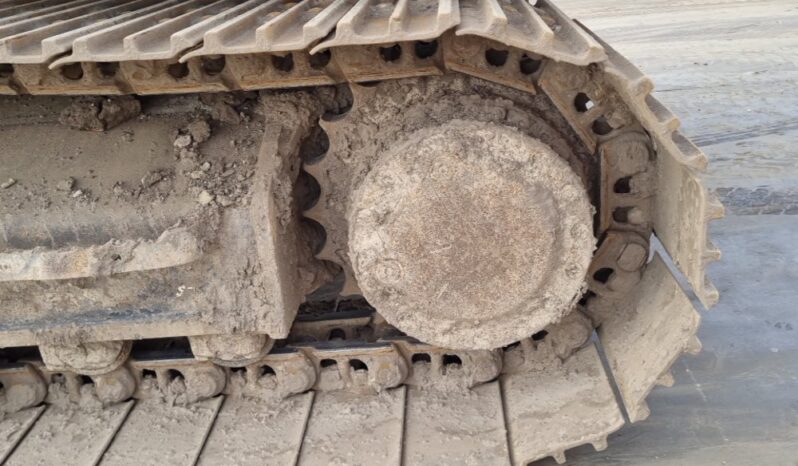 2017 CAT 320FL 20 Ton+ Excavators For Auction: Leeds, UK – 30th April, 1st, 2nd & 3rd May 25 full