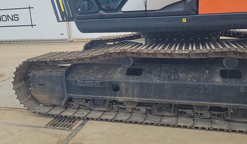2019 Hitachi ZX350LC-6 20 Ton+ Excavators For Auction: Leeds, UK – 30th April, 1st, 2nd & 3rd May 25 full