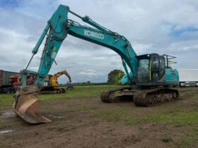 2022 KOBELCO SK260 LC