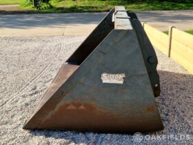 2008 Suton 2m³ Grain Bucket full