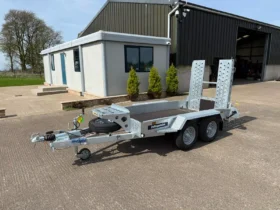 New Indespension 9’ x 4’ Plant Trailer