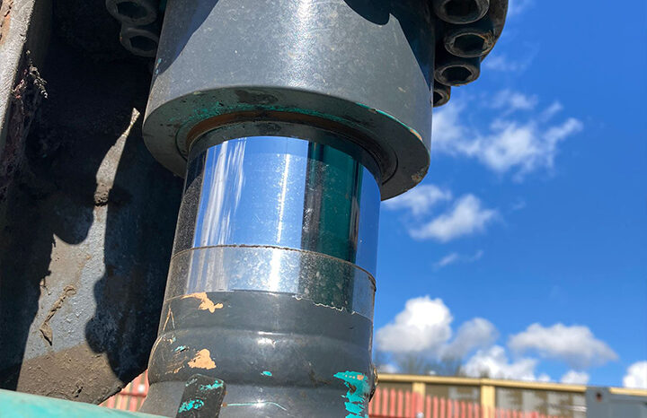2020 Kobelco SK300LC-10E full