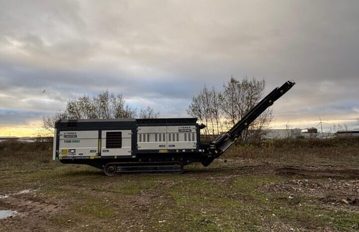 2020 Terex TSS390 full