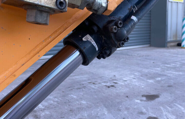 2020 Hyundai HX145LCR full