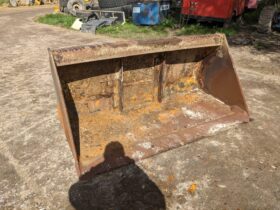 Manitou Bucket full