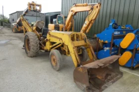 Massey Ferguson 65 Wheeled Digger