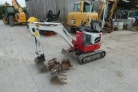 2019 Takeuchi Tb210r Tracked Digger Year 2019
