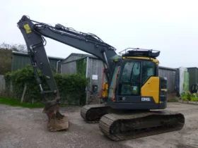2019 Volvo Ecr145cl Tracked Digger Year 2019 7800 Hours