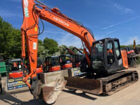 2014 Hitachi ZX135US-5B Excavator 12 Ton to 30 Ton for Sale full