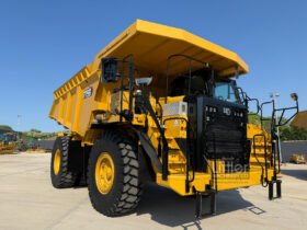 2022 CAT 775G full