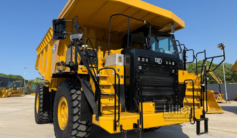 2022 CAT 775G full