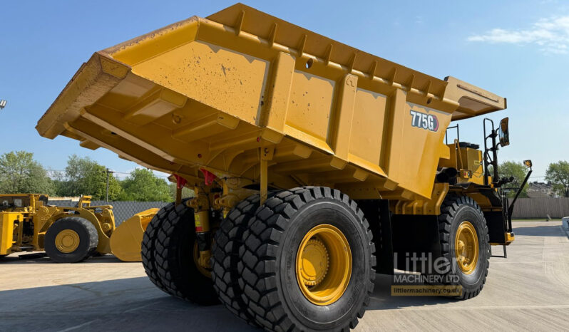 2022 CAT 775G full