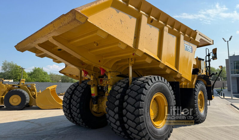 2022 CAT 775G full