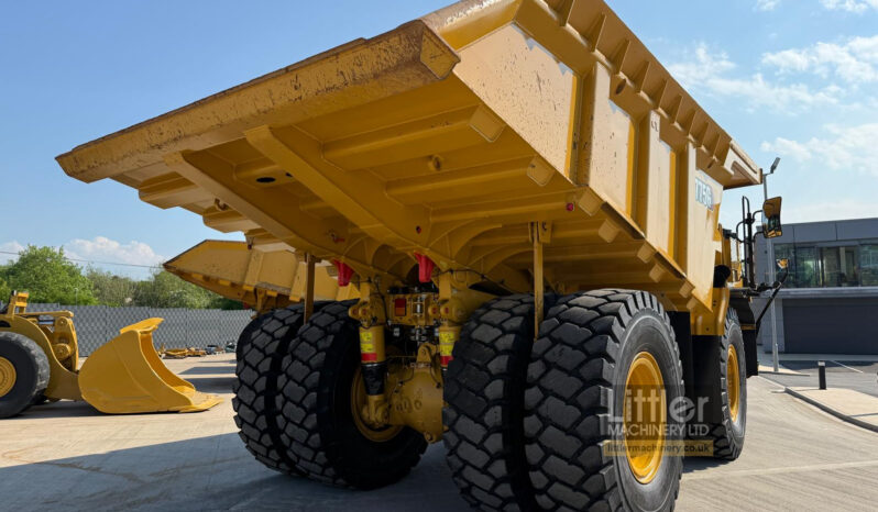2022 CAT 775G full
