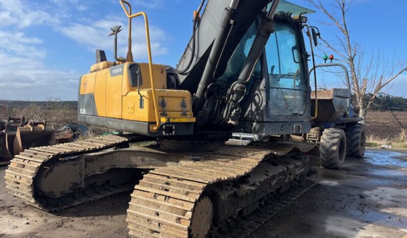 2012 Volvo EC220DL 20 Ton+ Excavators For Auction: Leeds, UK – 11th, 12th, 13th & 14th June 2025