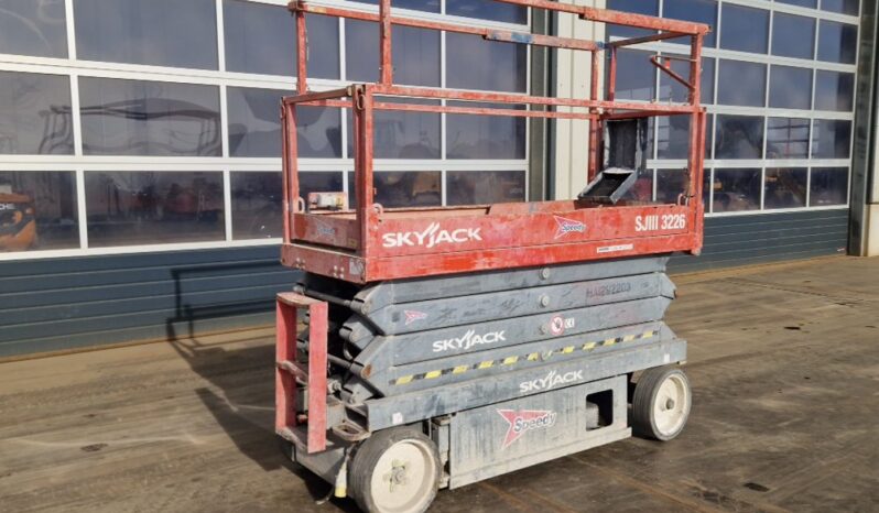 SkyJack SJ3226 Manlifts For Auction: Leeds, UK – 11th, 12th, 13th & 14th June 2025