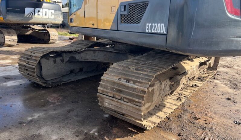 2012 Volvo EC220DL 20 Ton+ Excavators For Auction: Leeds, UK – 11th, 12th, 13th & 14th June 2025 full