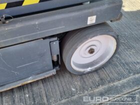 2014 SkyJack SJ4632 Manlifts For Auction: Leeds, UK – 11th, 12th, 13th & 14th June 2025 full