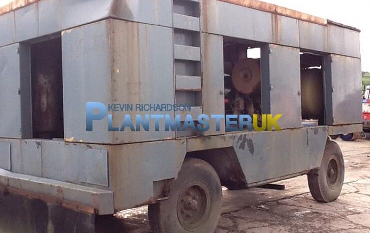 Compair 750 (750 cfm) Diesel Compressor full