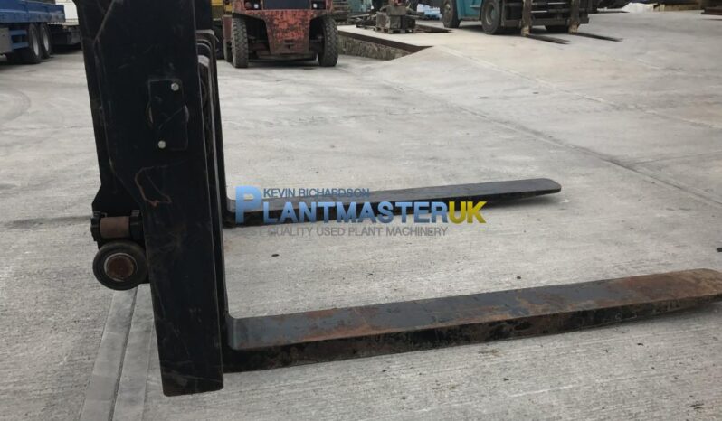 Forks and Carraige to suit 25 ton forklift unused full