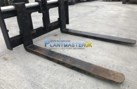 Forks and Carraige to suit 25 ton forklift unused full