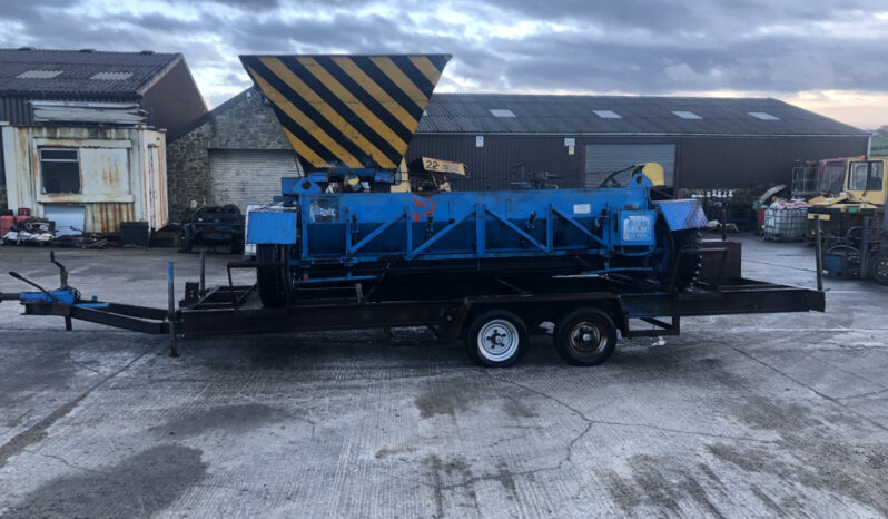 Boston’s 12 ft chipper spreader distributor full