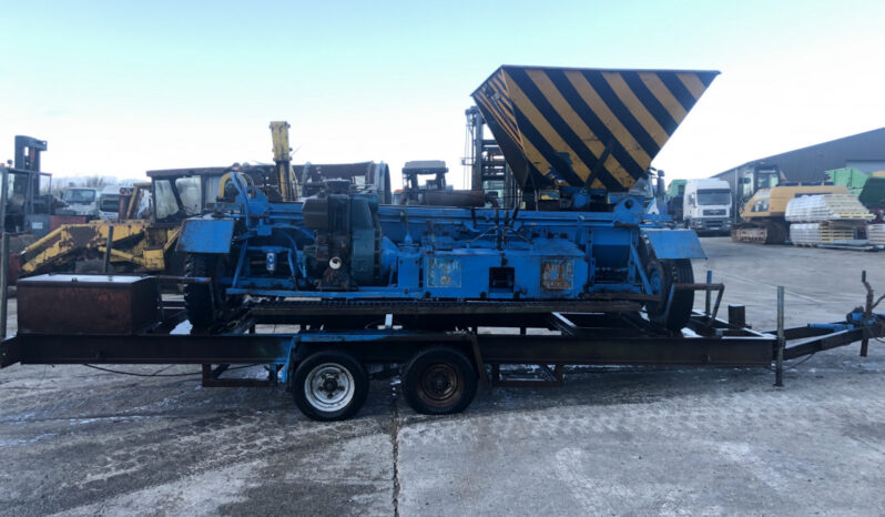 Boston’s 12 ft chipper spreader distributor full