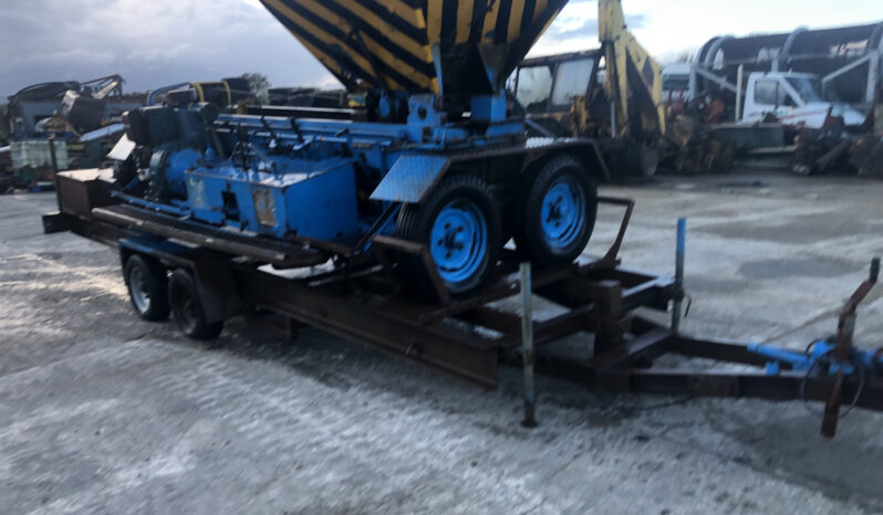 Boston’s 12 ft chipper spreader distributor full
