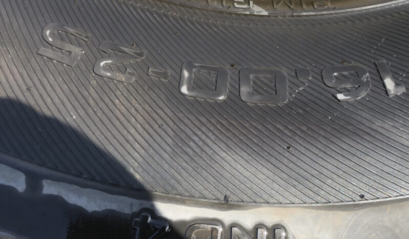 1600-25 Solideal wheels and tyres unused full