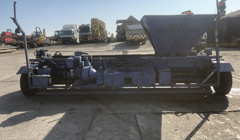 Bistows self propelled chipper spreader 14 ft full