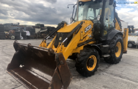JCB 3CX P21 Sitemaster backhoe loader. Year 2014