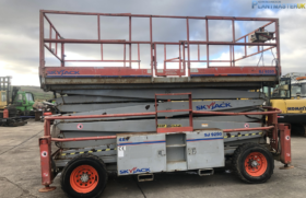 Sky king SJ9250 scissor lift platform 15.2 mtr full