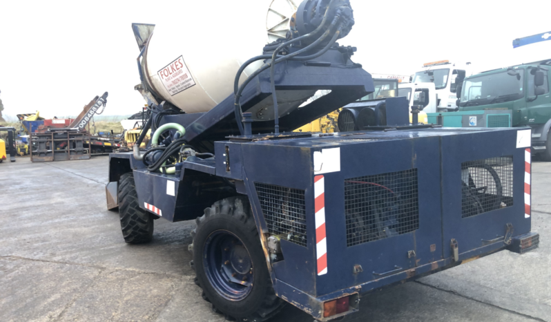 Utranazz 28 AH All terrain. self loading 4x4x4 cement mixer full