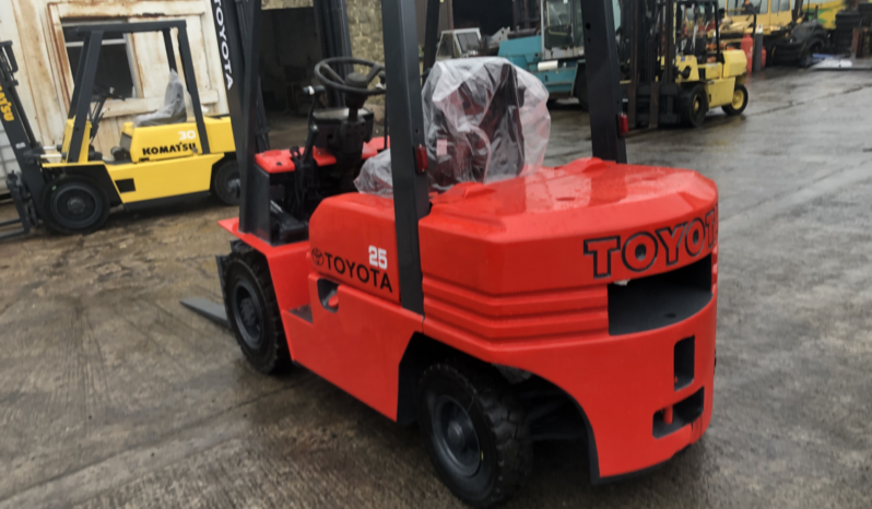 Toyota FD 25, 2.5 ton diesel forklift full