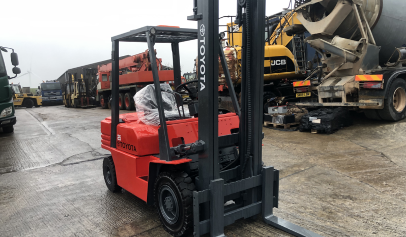 Toyota FD 25, 2.5 ton diesel forklift full