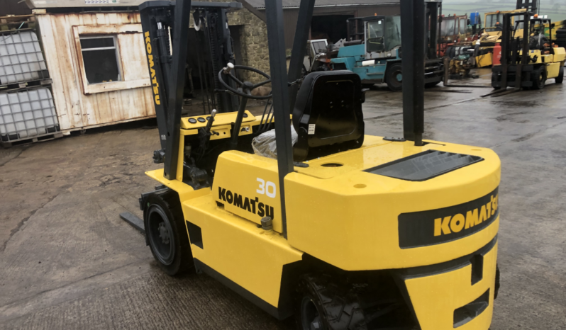 Komatsu FD30,3 ton diesel forklift full